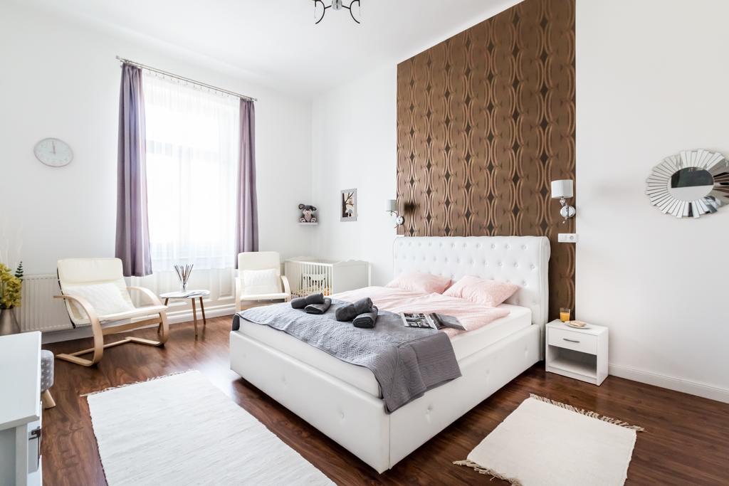 Bpr Purehome Apartment บูดาเปสต์ ภายนอก รูปภาพ